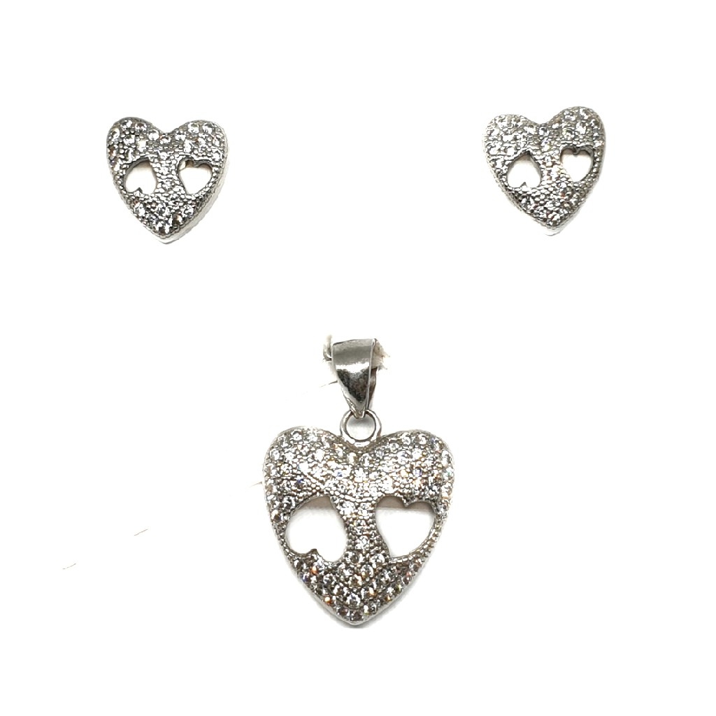 925 Sterling Silver Heart Shaped Pe...