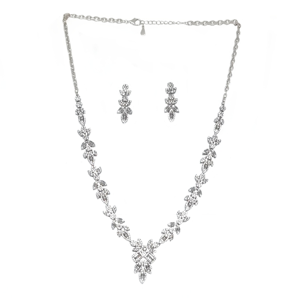 Beautiful Necklace Set In 925 Sterl...