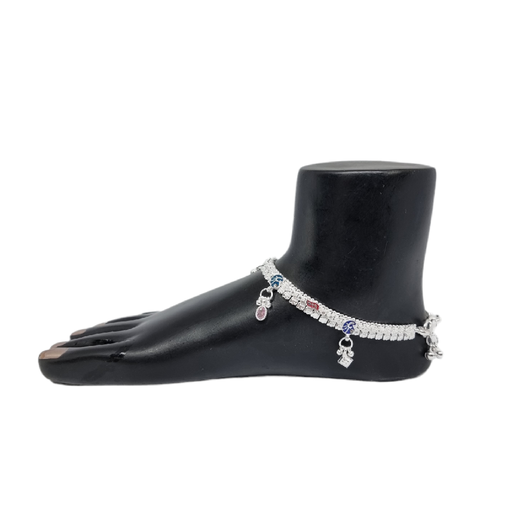 Simple Designer Payal In Silver MGA...