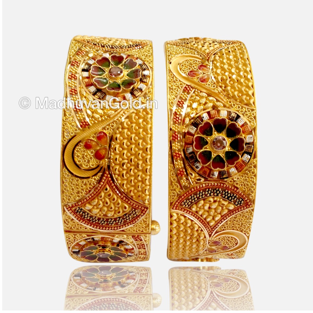 22k gold fancy bangles (kada)