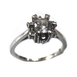 925 Sterling Silver Solitaire Ring...